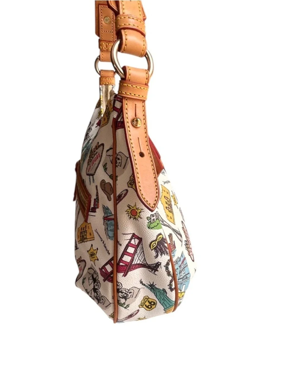 NWOT Dooney & Bourke East West Colins Hobo Bag Americana Icon Landmarks Bag